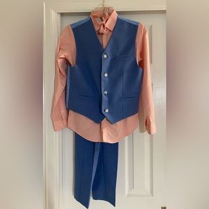 Van-Heusen 4 piece suit set boys